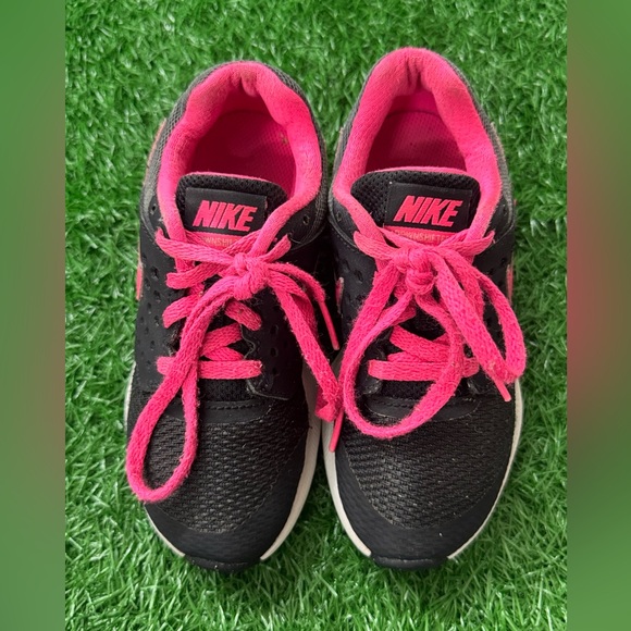 Nike Other - Nike : Girls Downshifter 7‎ PS Running Shoe Blakck/Pink ( 11 C US Little Kid)